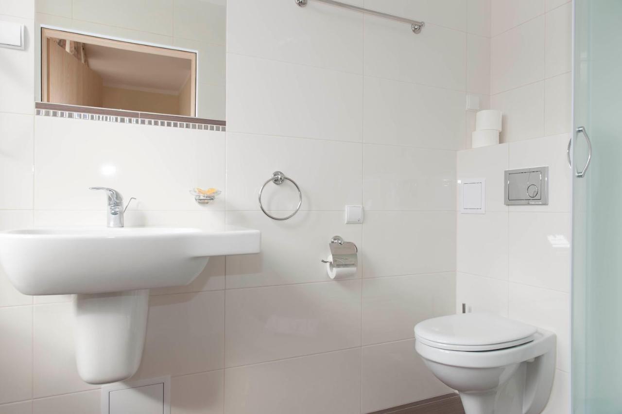 Dom Zdrojowy Aparthotel Jelenia Góra Стая снимка